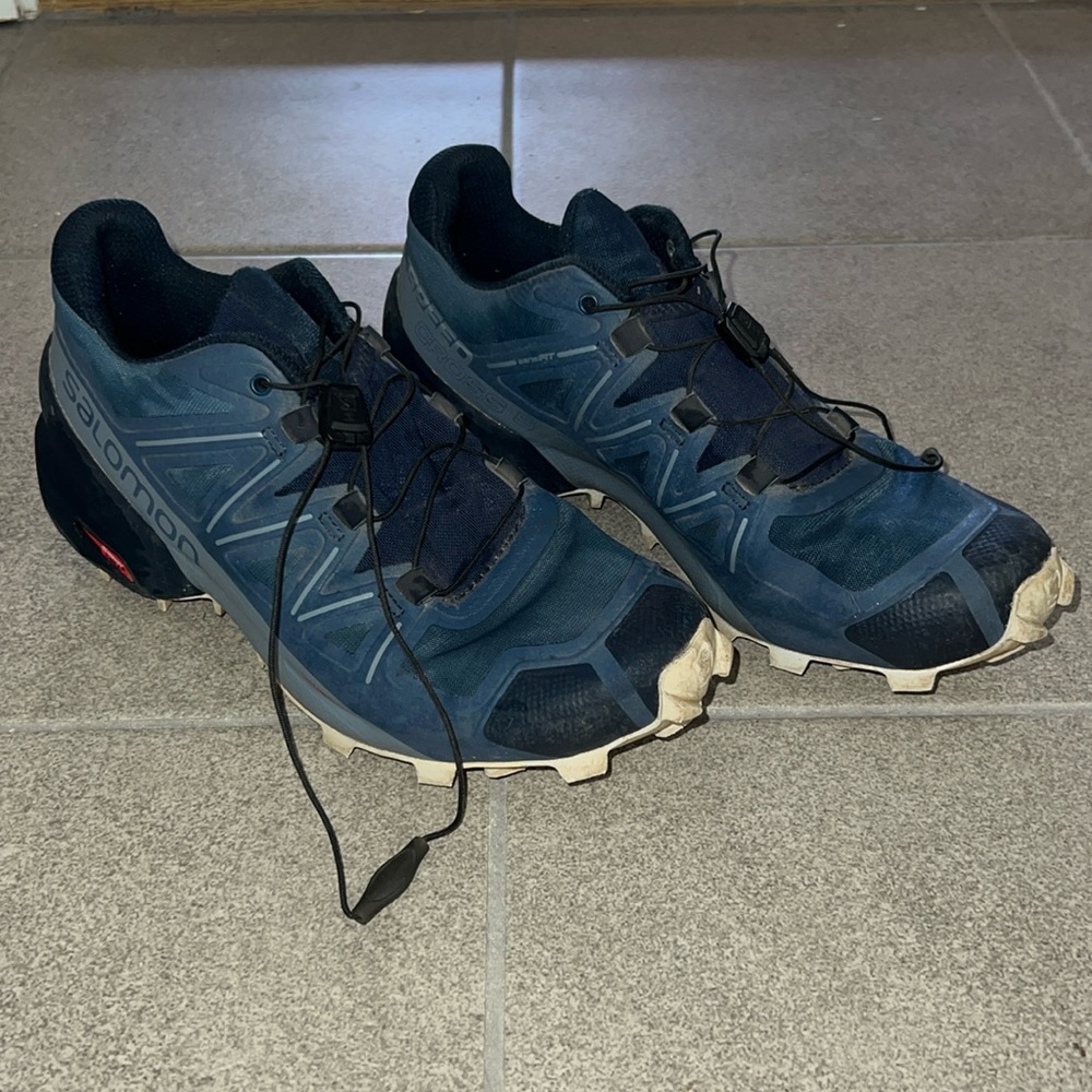 Salomon Speedcross Trail Running Shoes